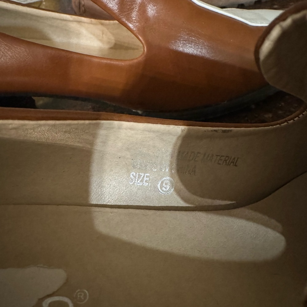 Vintage Bumper pumps - Picture 2 of 5